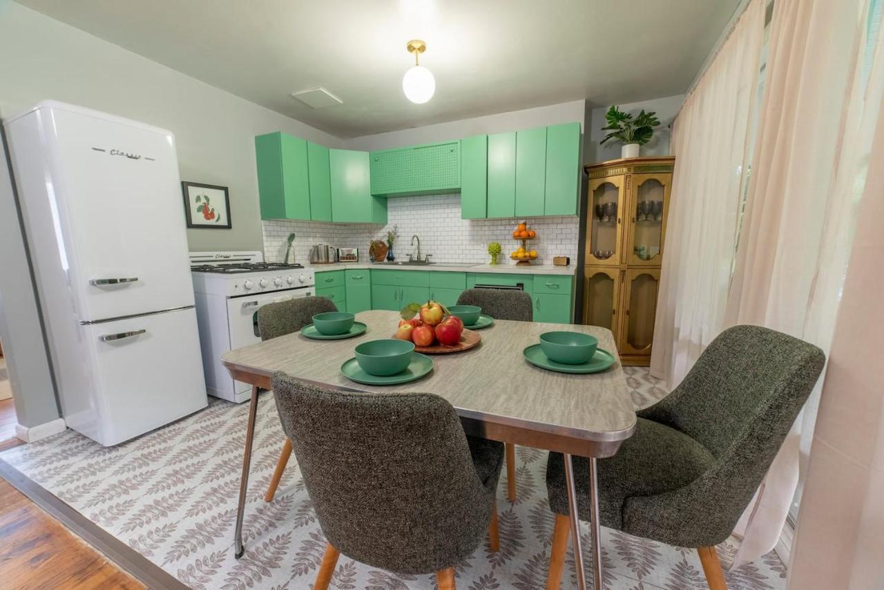 New Ashford The Springs Motel מראה חיצוני תמונה