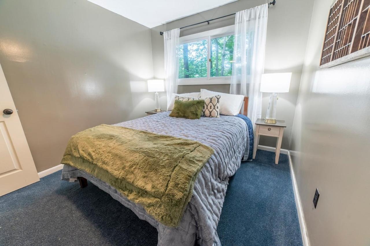 New Ashford The Springs Motel מראה חיצוני תמונה
