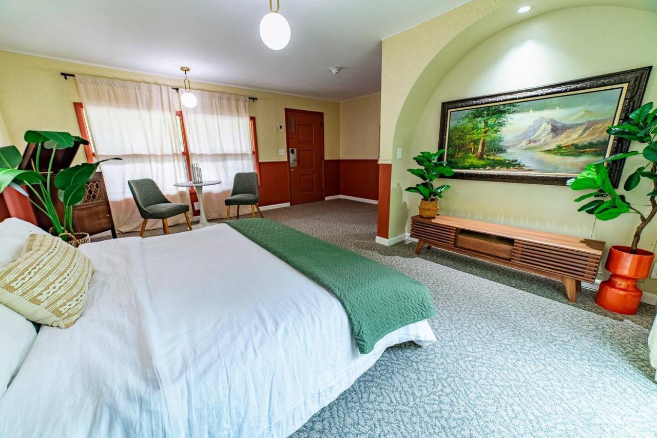 New Ashford The Springs Motel מראה חיצוני תמונה