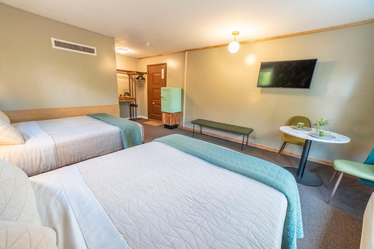 New Ashford The Springs Motel מראה חיצוני תמונה